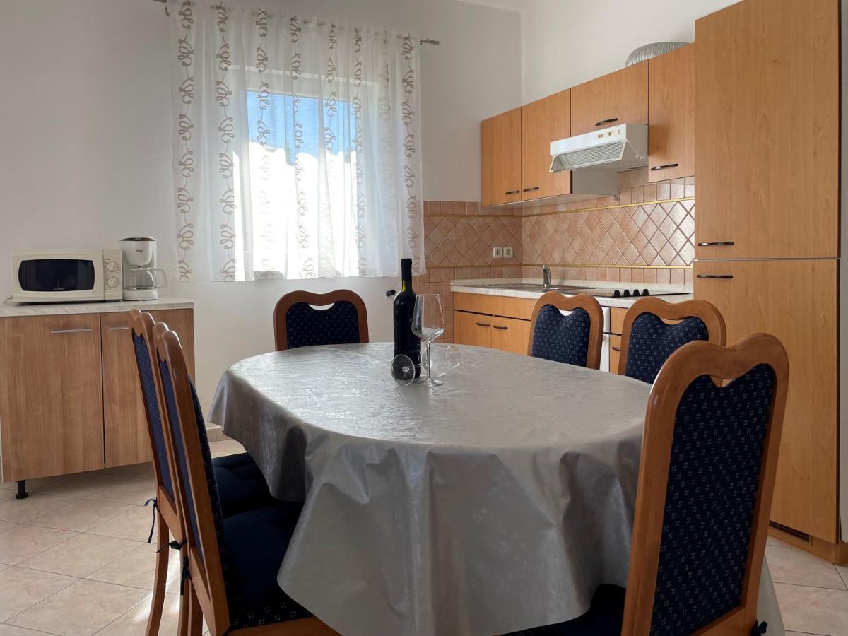 Apartmani Ruzarija Rab Town Extérieur photo