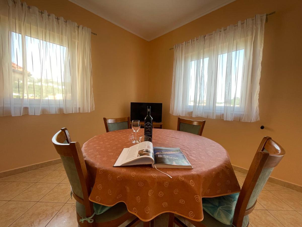 Apartmani Ruzarija Rab Town Extérieur photo